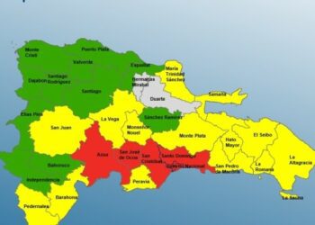 El COE amplía alertas rojas y amarillas por lluvias intensas en el país
