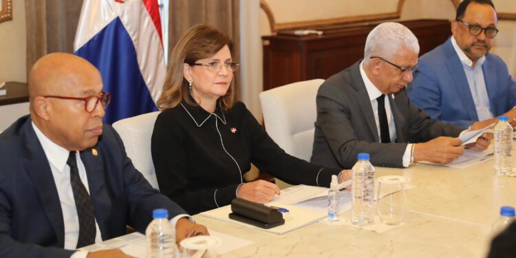 Consejo de la Magistratura se reúne en Palacio Nacional