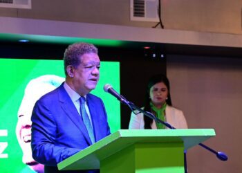 Leonel en Filadelfia: El gobierno del PRM ha sido un fracaso”