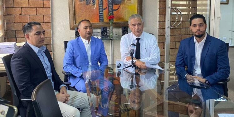 TSA ordena al MIVED autorizar planos de Verón