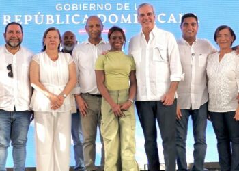 Abinader destina fondos de corrupción a rescatar el deporte dominicano 