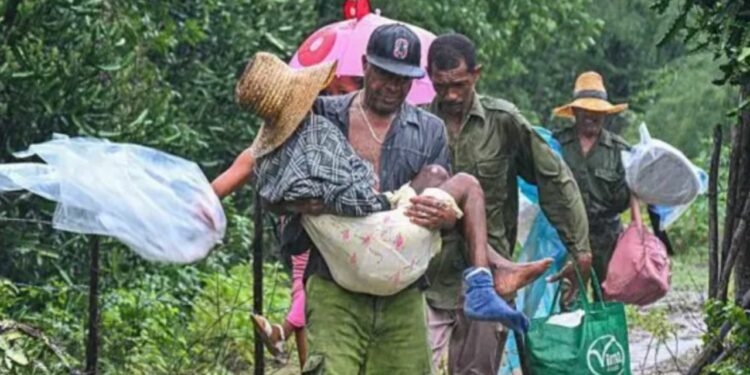 Melissa deja a Cuba con heridas: Daños «cuantiosos» tras una madrugada infernal