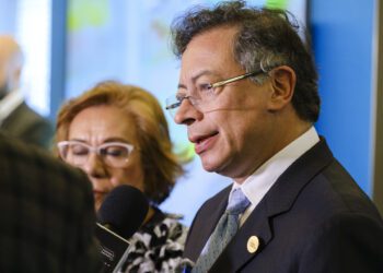 Colombia llama a consultas a su embajador en EE. UU. tras insultos de Trump