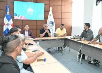 El Ministerio de Trabajo interviene en conflicto de obreros con empresa