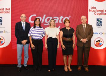 Instituciones  se une en la conmemoración del “Día Nacional del Cepillado”