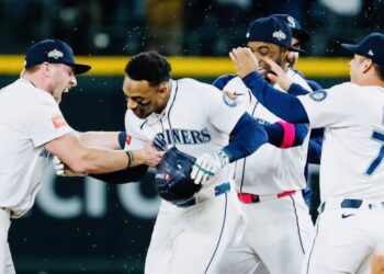 Seattle golpea de nuevo y se va arriba 2-0 sobre Toronto