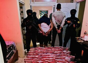 Operación Leopardo: 643 paquetes de cocaína incautados