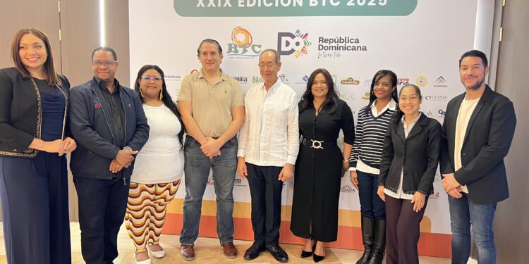 Adompretur reafirma su compromiso con el turismo sostenible en la BTC 2025
