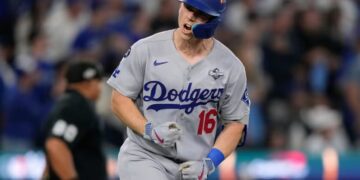 Dodgers empatan la Serie Mundial con poder y dominio en Toronto