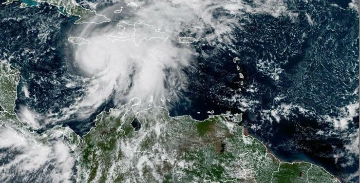 Jamaica en alerta máxima ante el poderoso huracán Melissa
