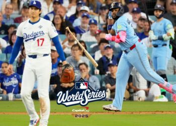 Azulejos desafían el cansancio y empatan la Serie Mundial