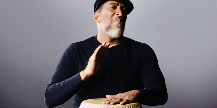 Fallece la madre del artista y productor musical Chichí Peralta