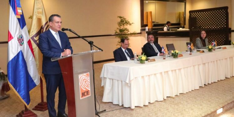 ¡Mujeres lideran! JCE recibe propuestas de aspirantes a Junta Electoral del DN