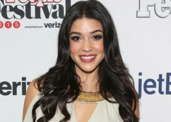 Karina Ortiz: el otro orgullo de Barahona que brilla en Netflix