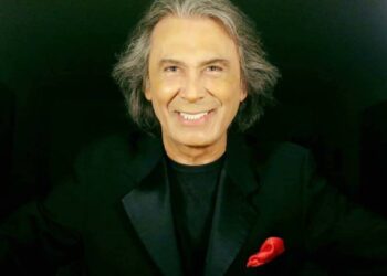 King Clave regresa al país con su gira “El bolero eterno”