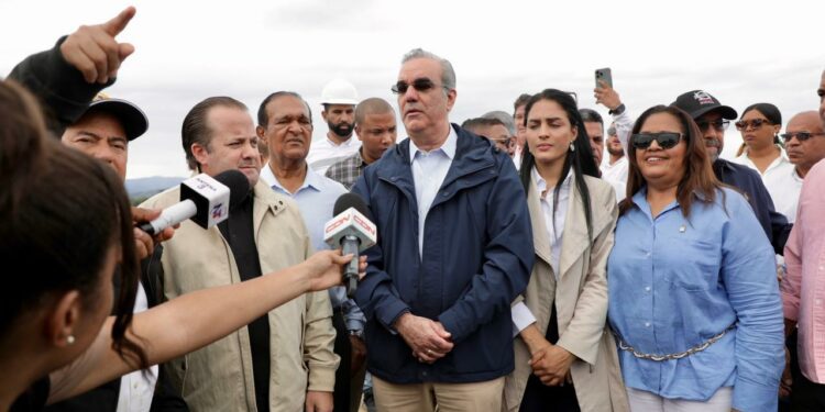 Abinader monitorea presas del norte ante Melissa: Hatillo, el punto de máxima alerta