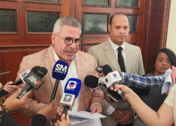 Escándalo en Caso Jet Set: acusan a fiscalía de favorecer a gerente