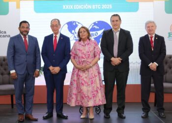 Aquino resalta el liderazgo del turismo dominicano en apertura de la BTC 2025