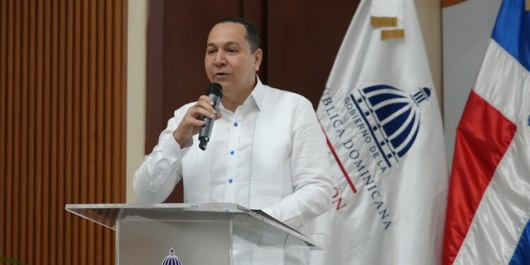 Más del 80 % de egresados de Prepara valoran formación en sus vidas