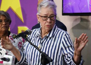 Tati Guzmán pide objetividad a la Cámara de Cuentas y defiende su gestión en SeNaSa