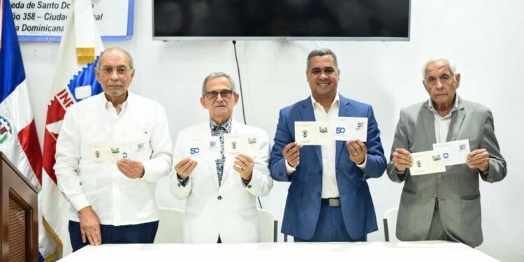 INPOSDOM cierra aniversario con colección filatélica de alto valor histórico