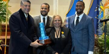 La DACC reconoce impacto de líderes dominicanos en Nueva York