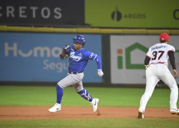 Licey vence 4-2 al Escogido con ofensiva repartida
