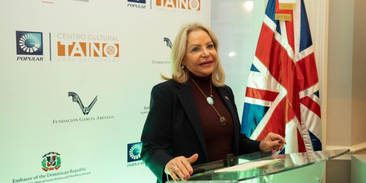 Banco Popular lleva a Londres su obra “Nuestros primeros pobladores”