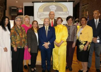 Honran en Nueva York el legado democrático de Juan Bosch