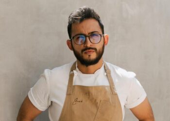 Ana en Ciudad de Guatemala gana el One To Watch Award 2025