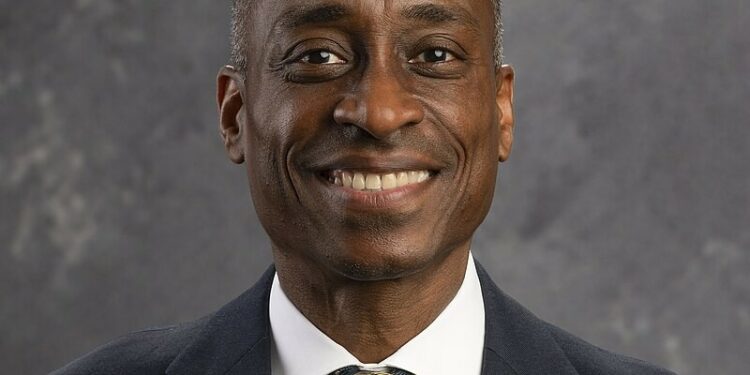 Vicepresidente de la Fed: la IA puede cambiar la macroeconomía de EE. UU.