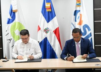 Superintendencia de Seguros y DGA se unen para blindar transparencia aduanal