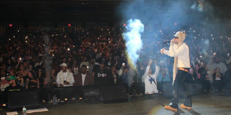 Dowba Montana: primer trapero dominicano en llenar el United Palace